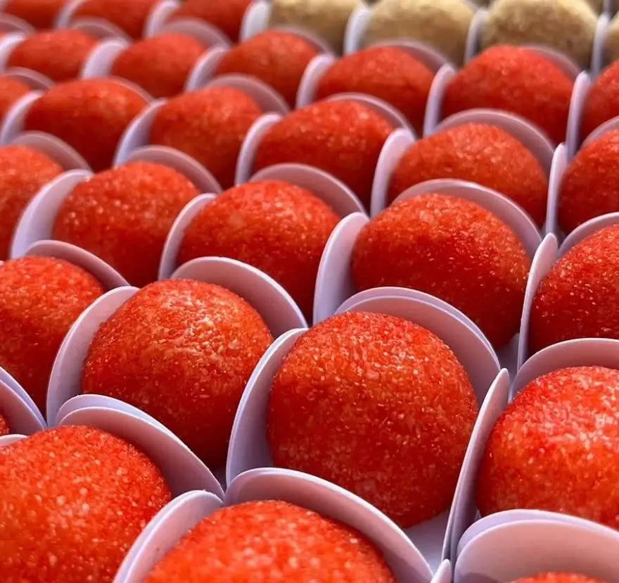 Brigadeiro de moranguinho